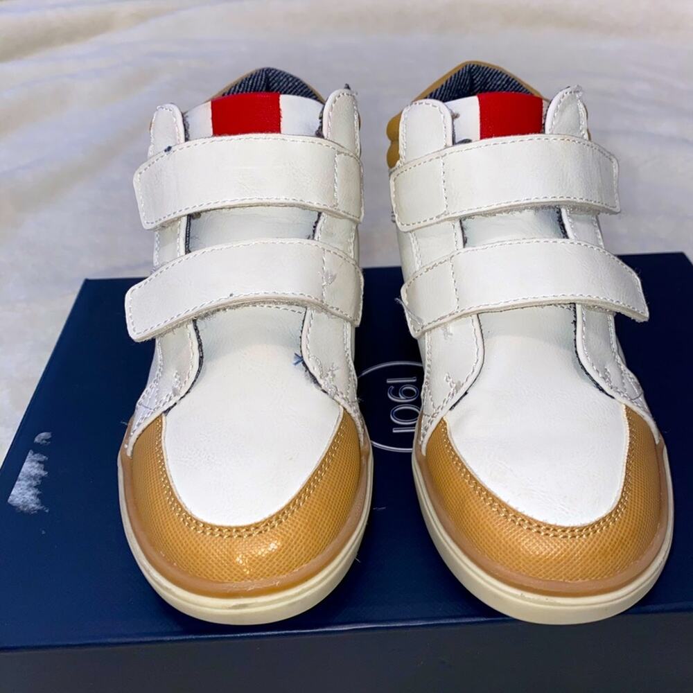Boys Velcro White High-Top Sneakers 12M